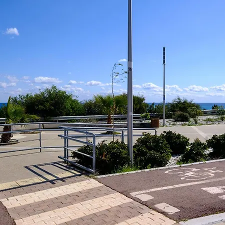 Endless Summer House * פריווליה