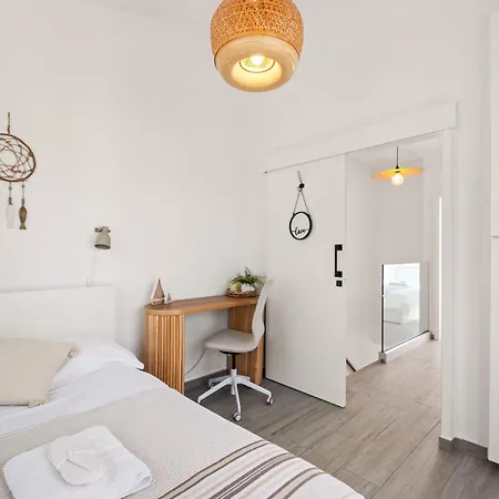 Endless Summer House פריווליה