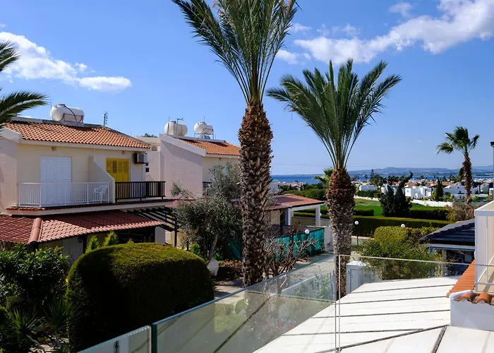 Endless Summer House *