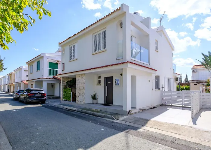 Endless Summer House *