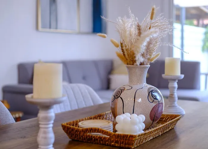 Endless Summer House