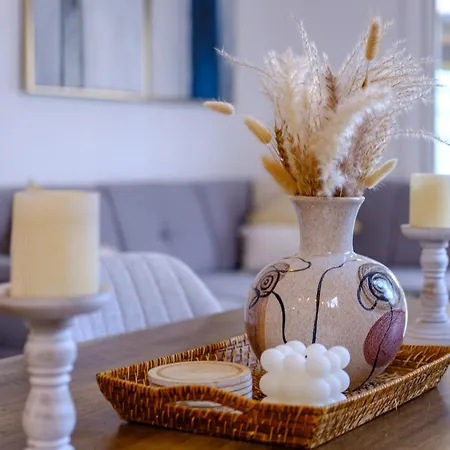 Endless Summer House