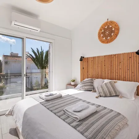 Endless Summer House